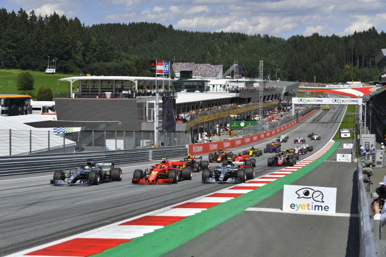 Grandprixcamp, Closest To The Red Bull Ring, Up To 4 Guests In A Tent Spielberg Bei Knittelfeld Экстерьер фото